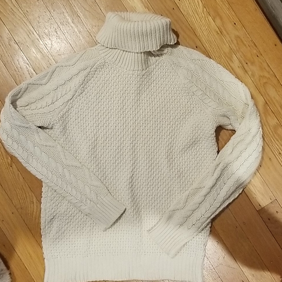 Lauren Ralph Lauren Cable Sweater - Picture 2 of 4